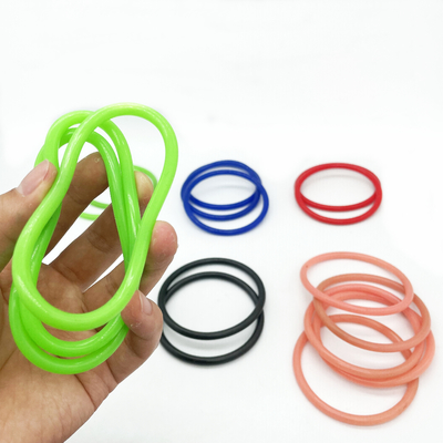 Máquina para hacer juntas de goma de silicona de color rojo