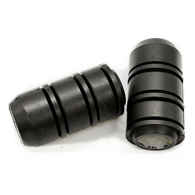 Taza de barniz de caucho tipo TA con nitrilo de alto grado (NBR) y inserción de acero resistente a la corrosión para aplicaciones en campos petrolíferos de 10.000 PSI