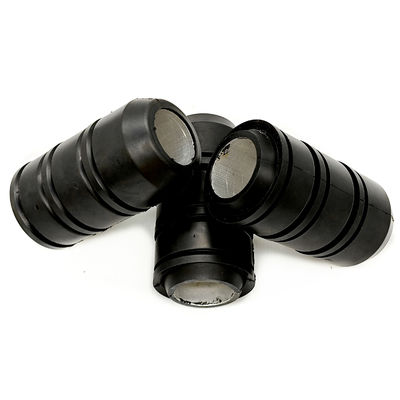 Taza de barniz de estilo TA resistente a la abrasión con nitrilo de alto grado (NBR) para servicios de campos petrolíferos hasta 10.000 PSI