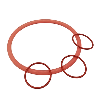 O anillos hechos de diferentes materiales y formas de caucho