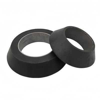 Taza de limpieza de goma NBR FKM resistente al aceite con clasificación de presión de 10,000 psi y tamaños personalizados para la limpieza de pozos petroleros